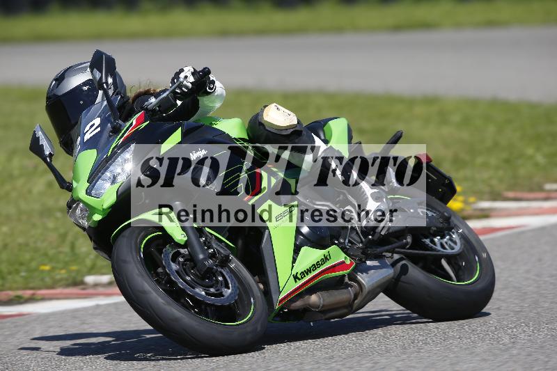 /Archiv-2024/29 12.06.2024 MOTO.CH Track Day ADR/Gruppe blau/22